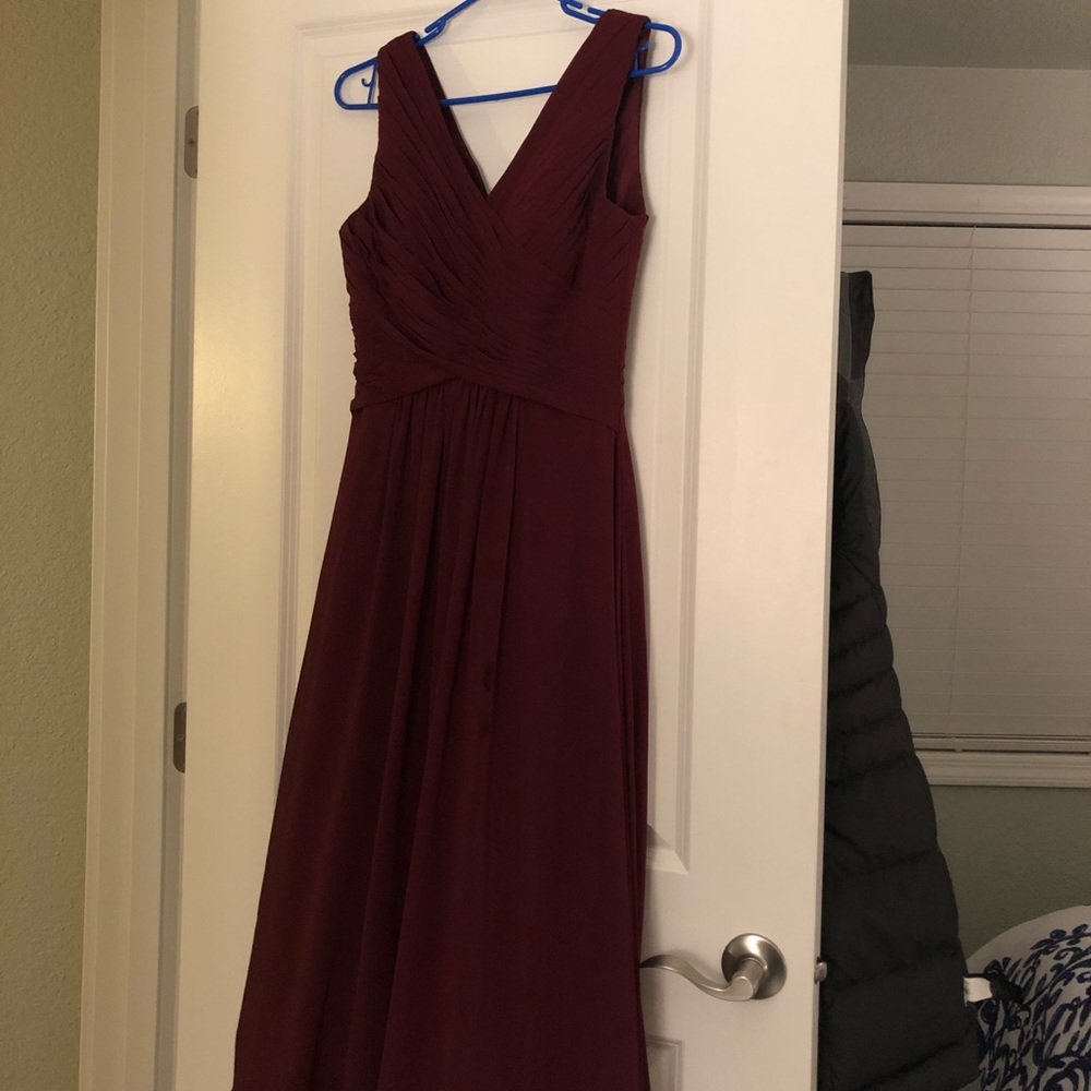 Azazir Flora Bridesmaids Dress, Size 2, Cabernet